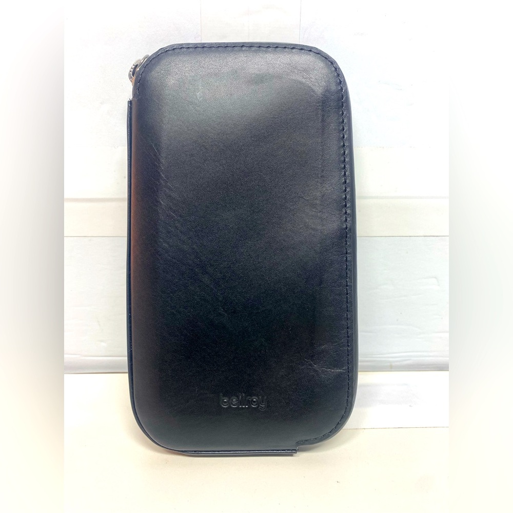 Bellroy Venture Phone Pocket